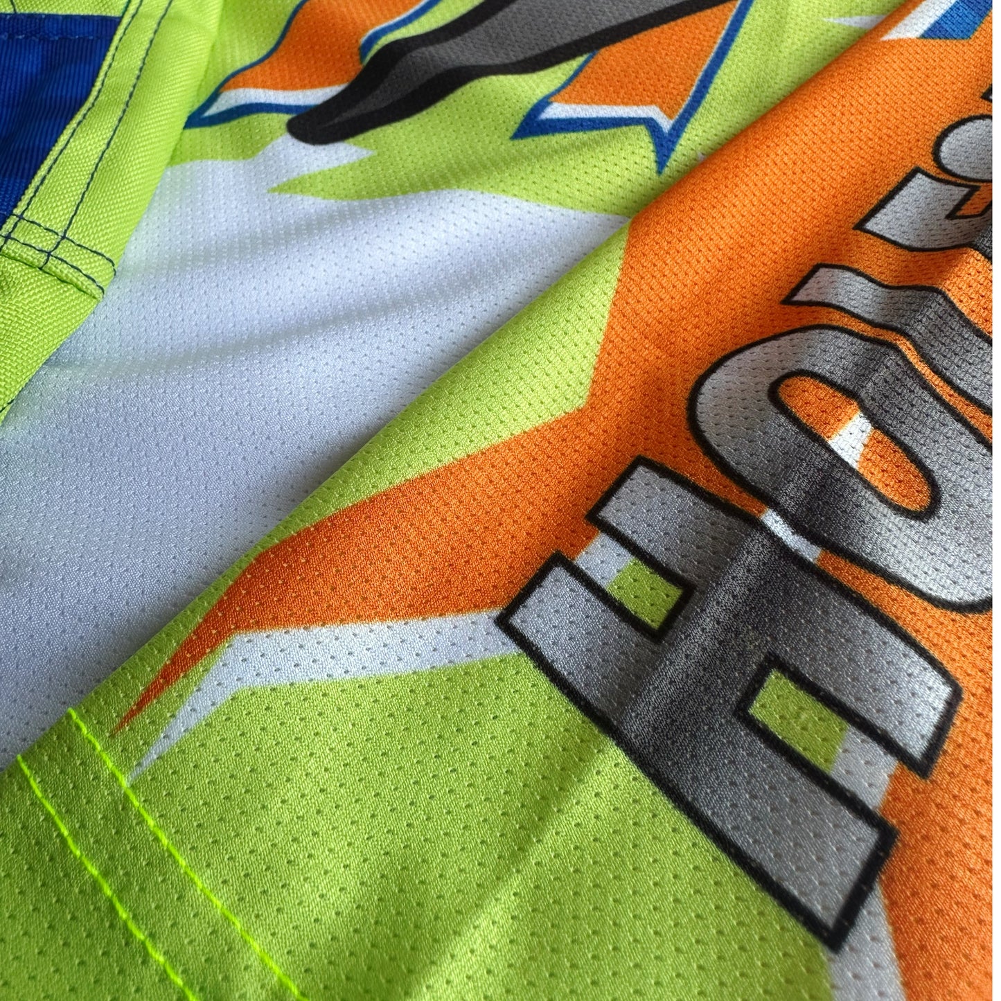 VZ3 Neon